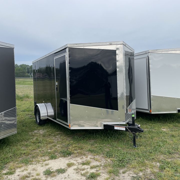 7x12 - Single axle - Black poly - Ramp