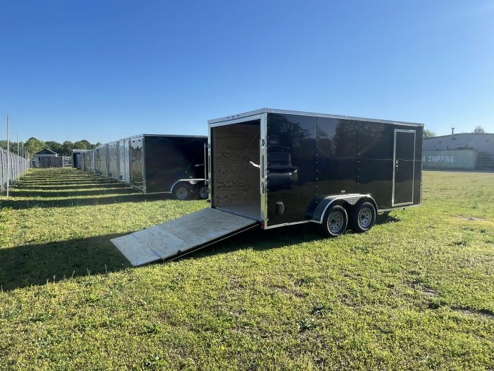 7x16 - Black poly - Ramp - Image 4