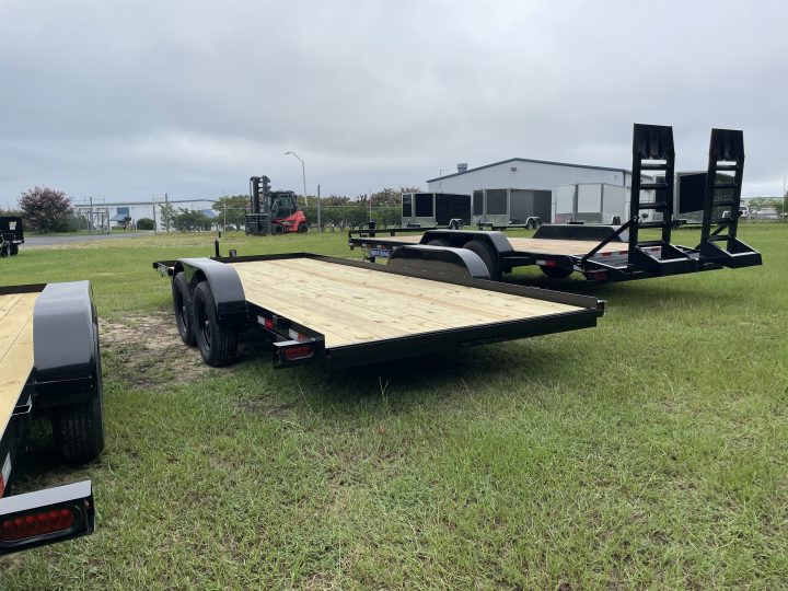 7x18 wood deck Car hauler - Triple Crown - Image 2