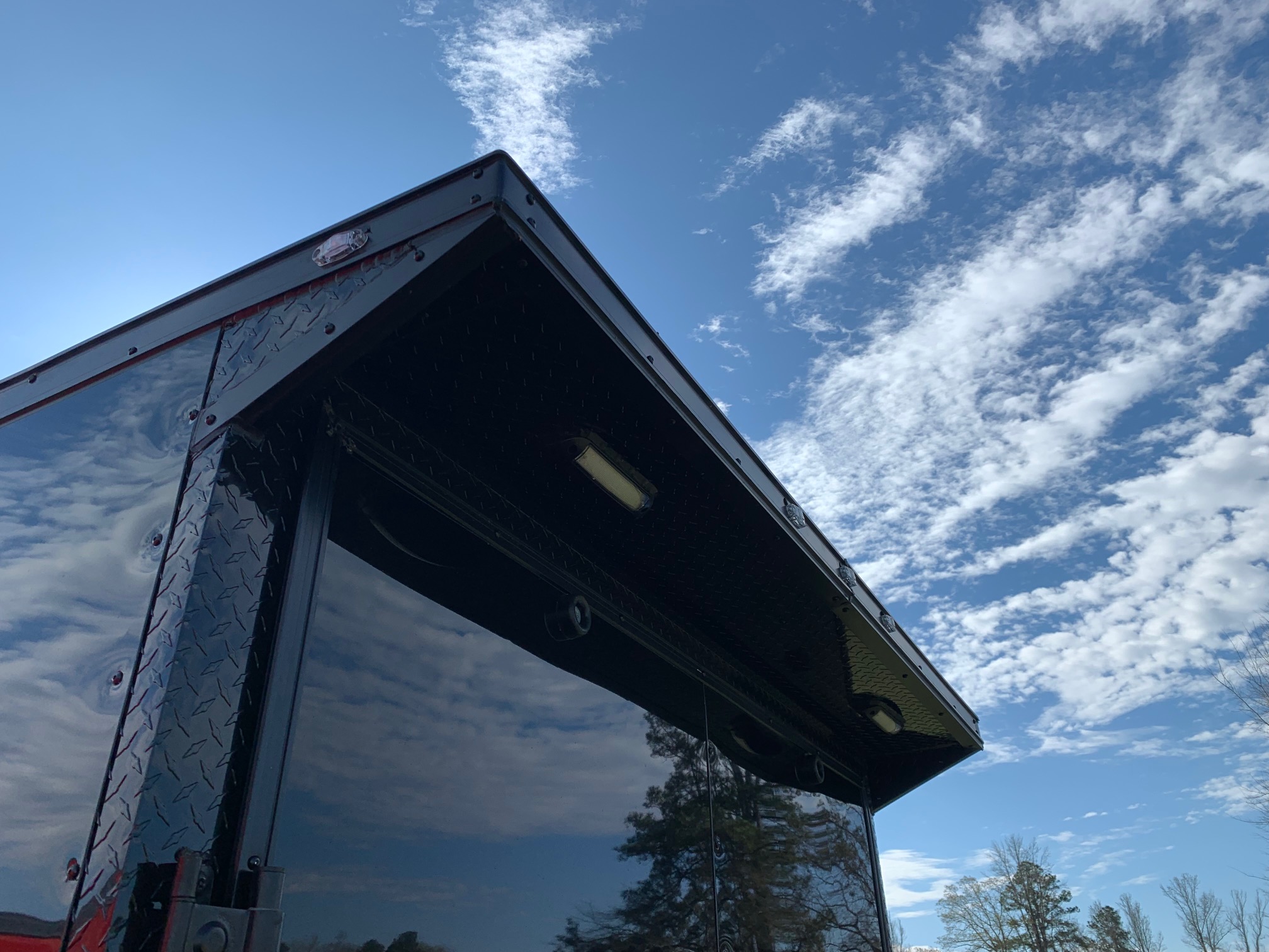 7x14 - Blackout w/ Wing - Image 3