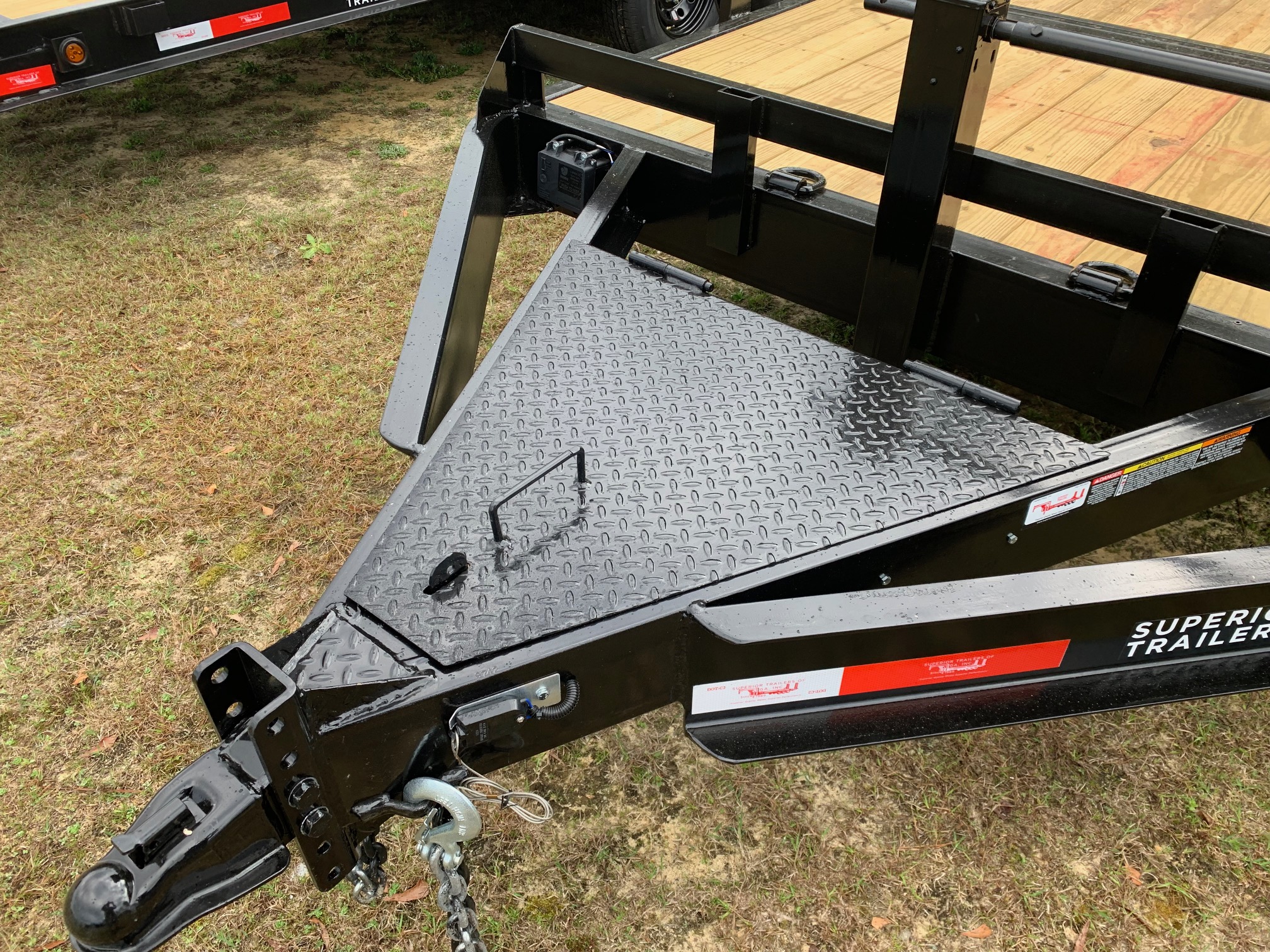 Superior - 14k Tilt Trailer w/ tongue box - Image 3