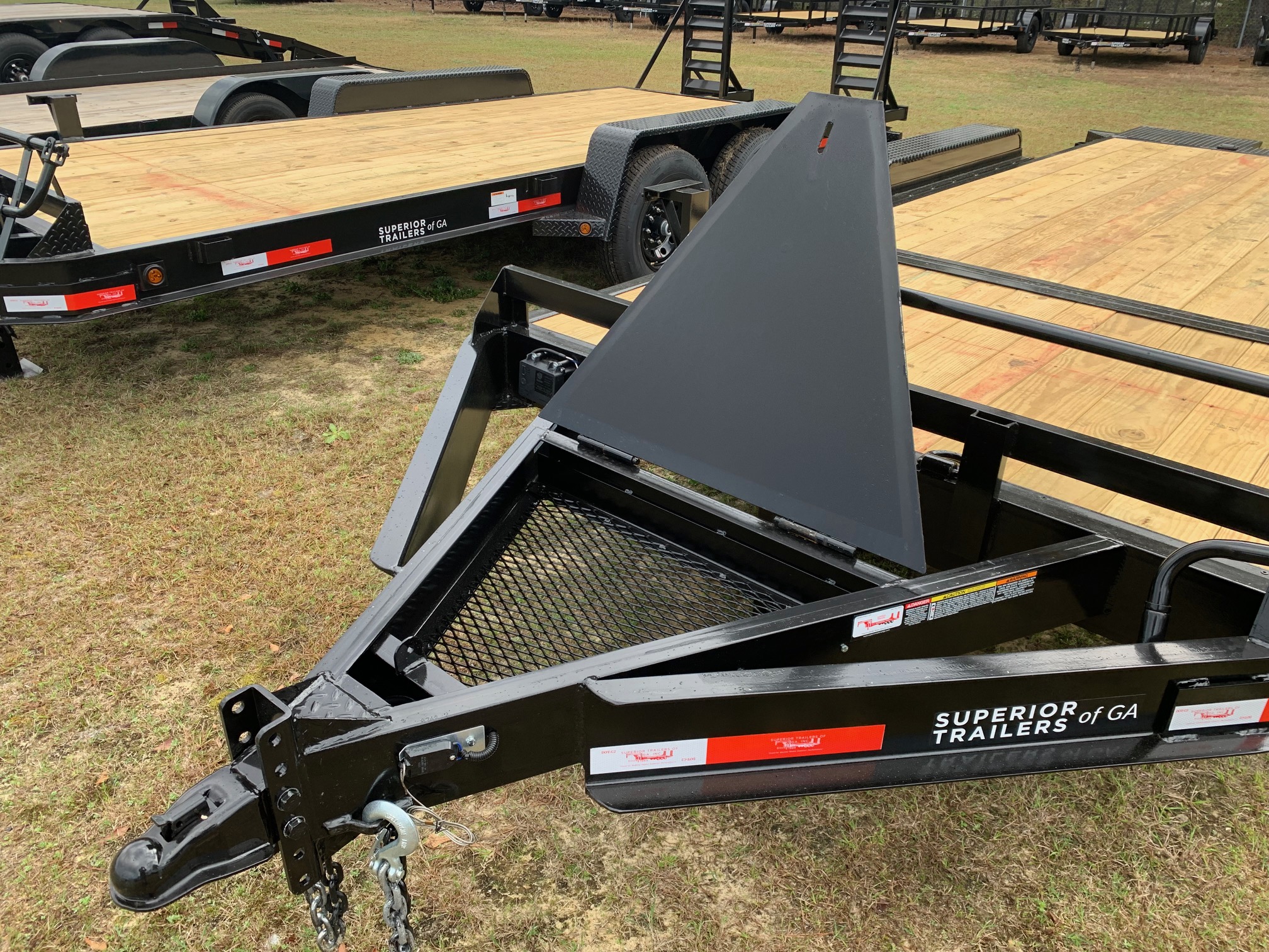 Superior - 14k Tilt Trailer w/ tongue box - Image 4
