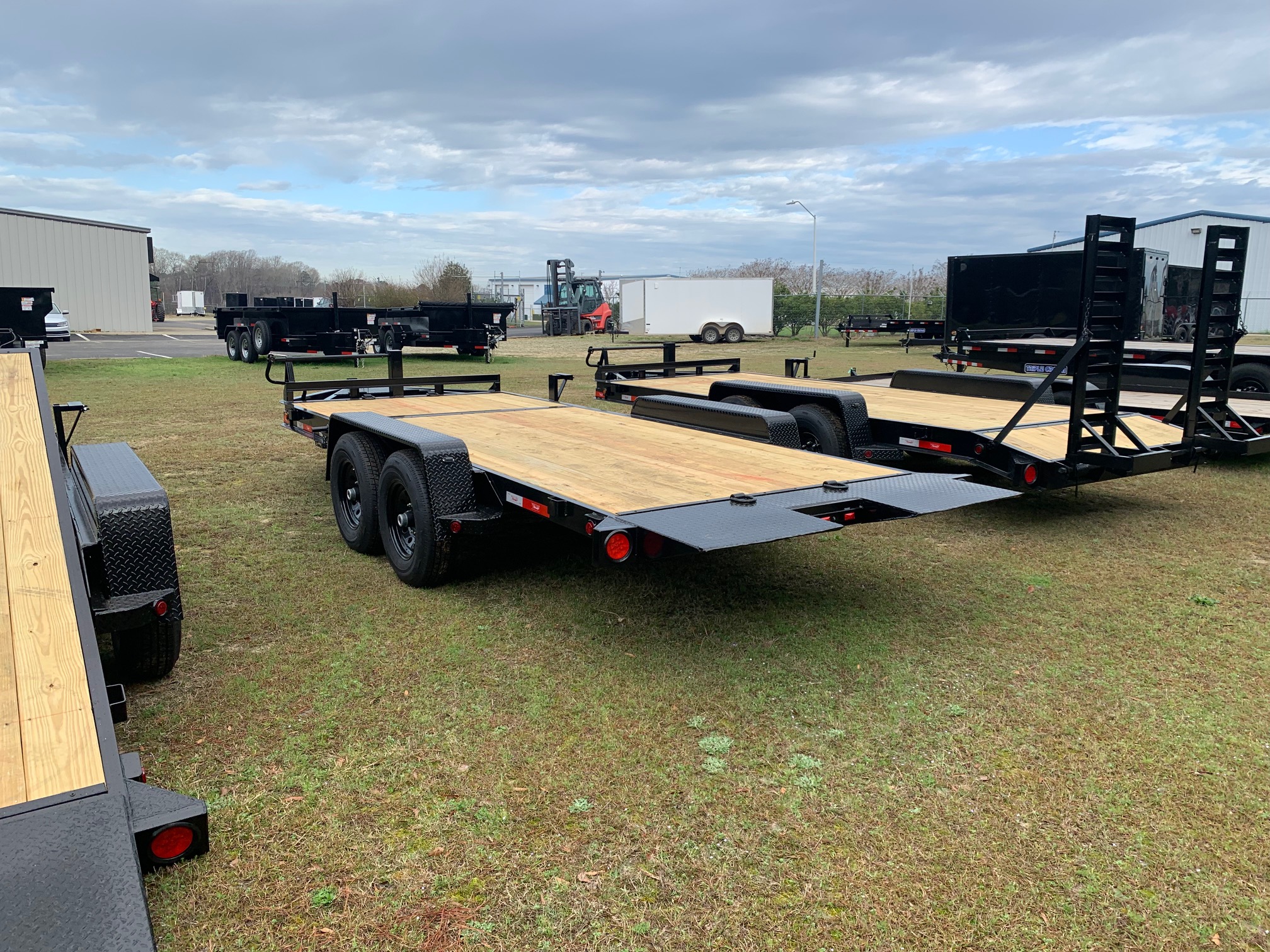 Superior - 14k Tilt Trailer w/ tongue box - Image 5